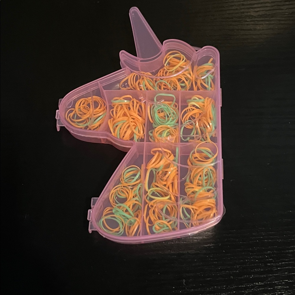 Unicorn Shaped Organizer with Rubber Bands New